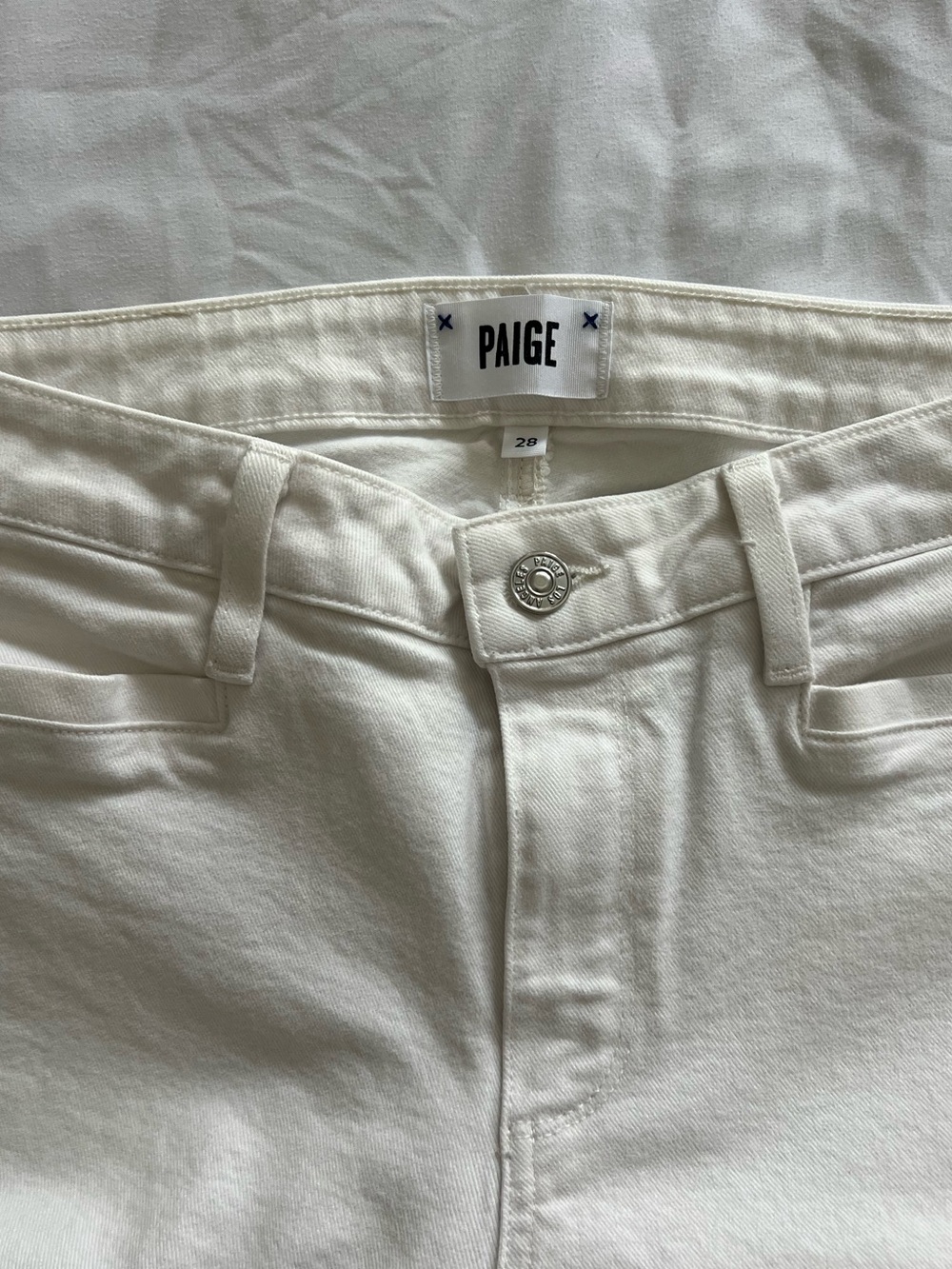 PAIGE Hoxton Ankle Cream Straight-Leg Jeans